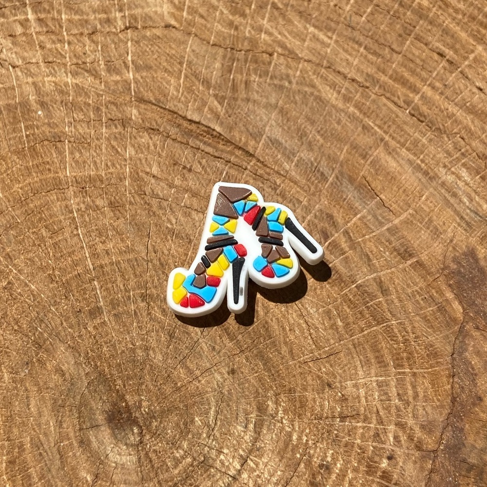 🔴10 for $10 shoe charms for Crocs